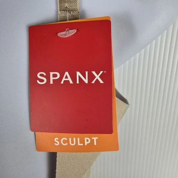 NWT SPANXsculpt OnCore Open-Bust Mid-Thigh Bodysuit SIZE 1X Soft Nude